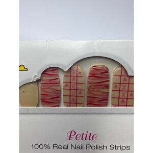 NWT Color Street “Little Kisses” Pink Magenta Details Petite Nail Strips